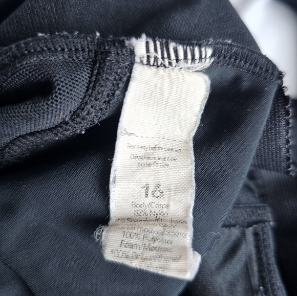 Black one piece swimsuit - Picture 2 of 3